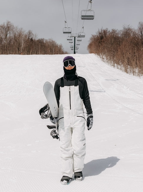 White bib best sale snow pants